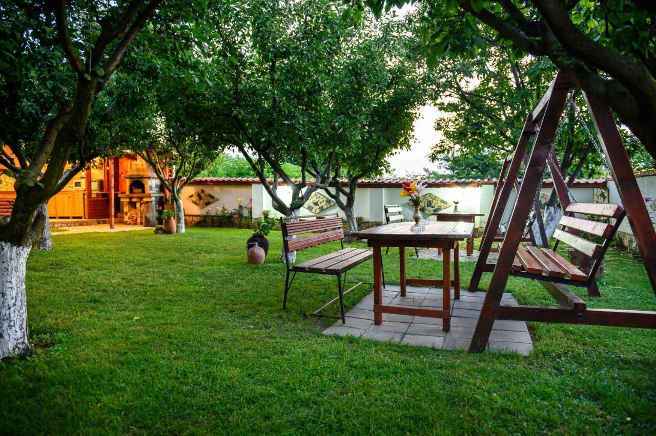 Medi Guest House 사파레바바냐 외부 사진